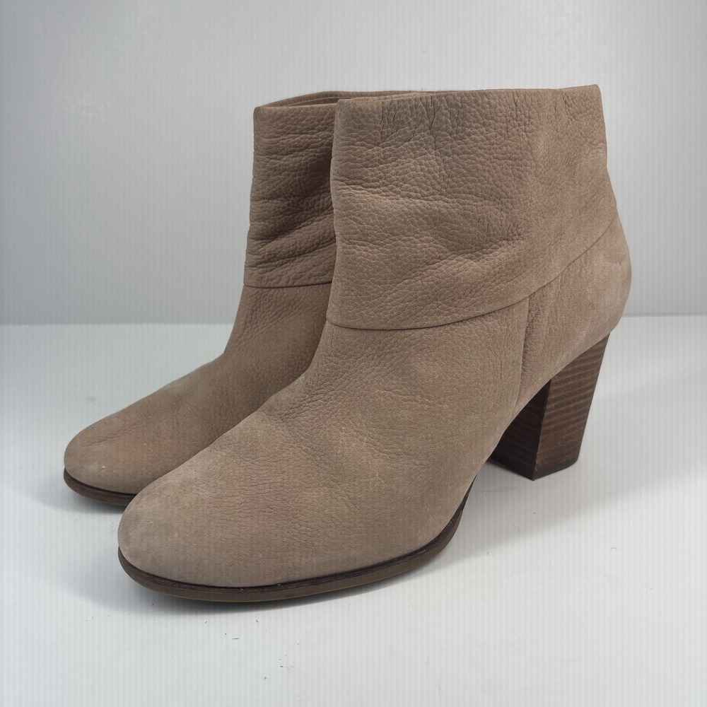 Cole Haan Cassidy Bootie Women's US 10B Maple Sugar Nubuck Western Ankle Boots